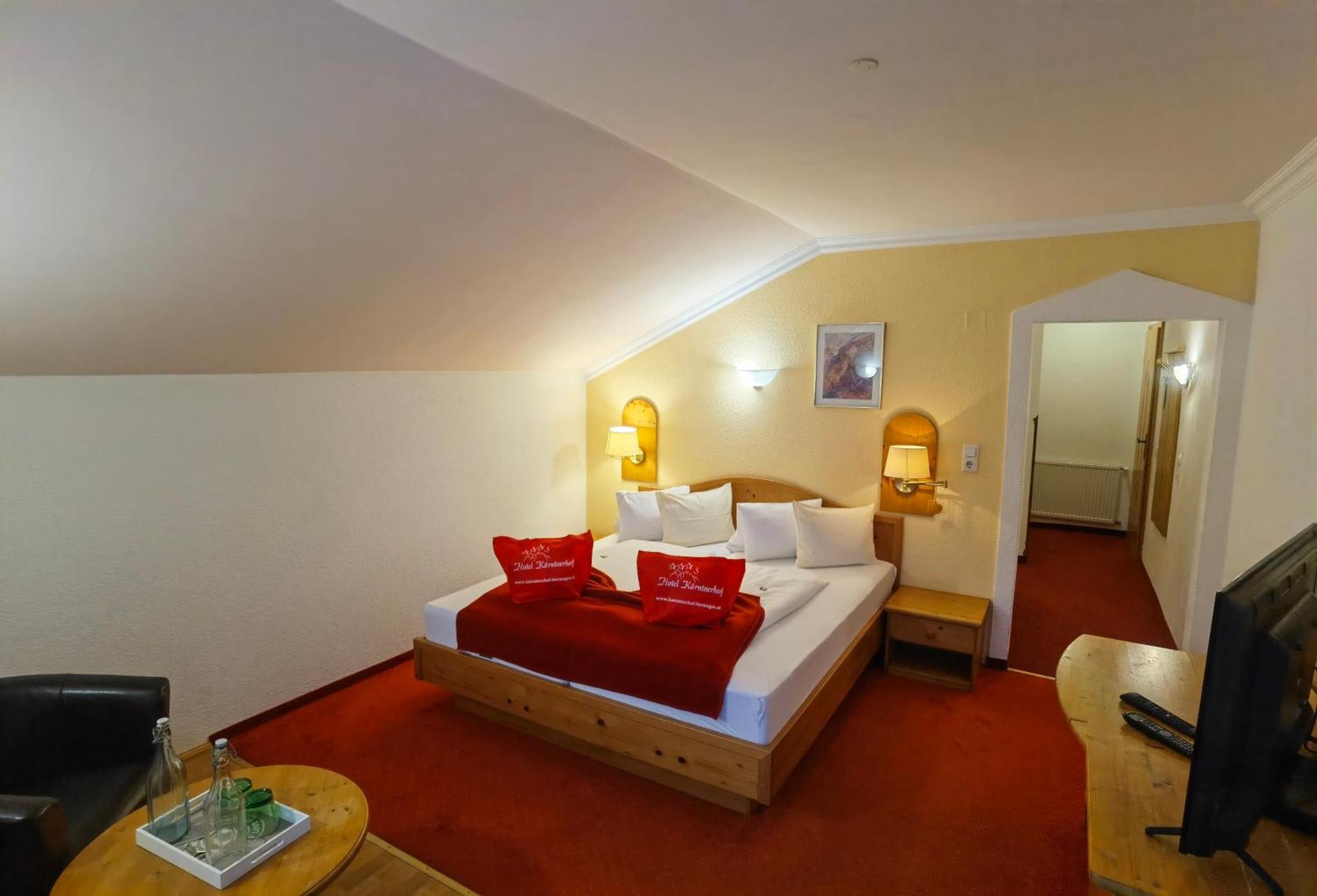 Hotel Kaerntnerhof & Suiten 3 Presseggersee Buitenkant foto