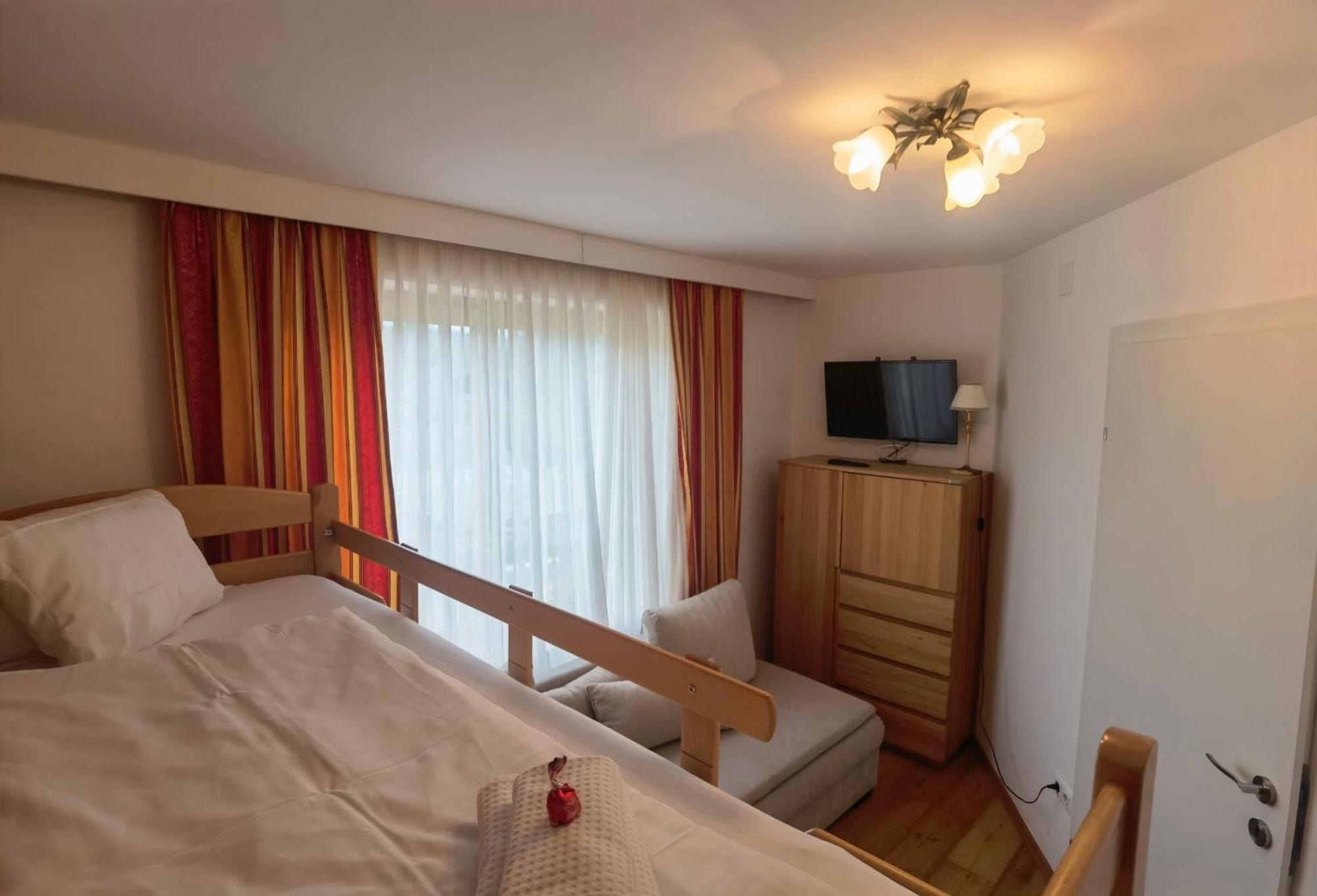 Hotel Kaerntnerhof & Suiten 3 Presseggersee Buitenkant foto